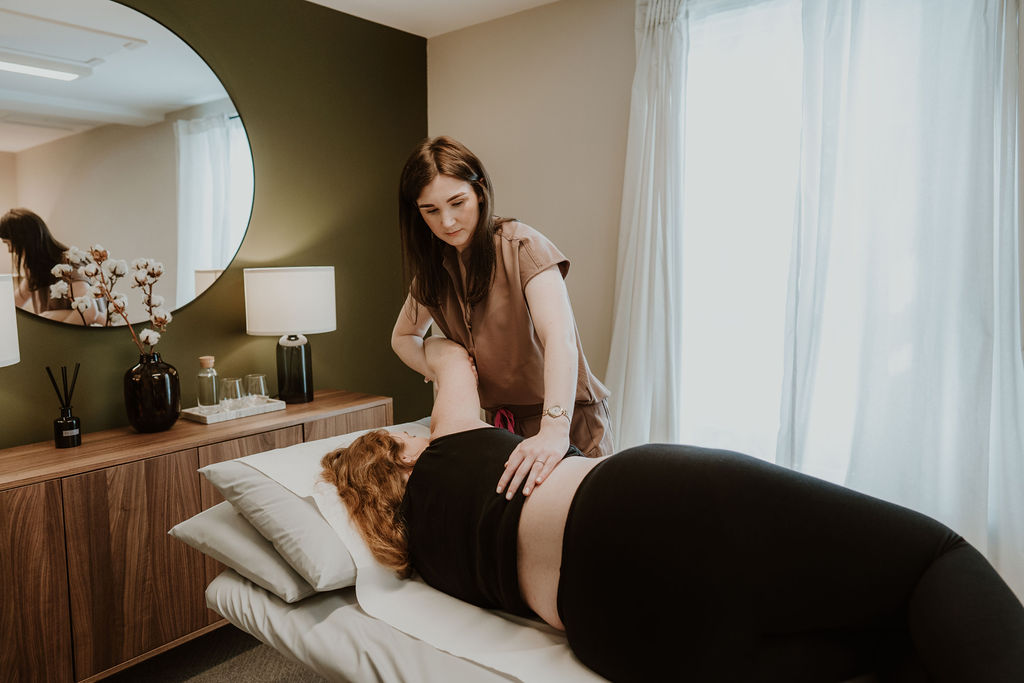 Osteopathy for pregnancy by Hannah Hilton