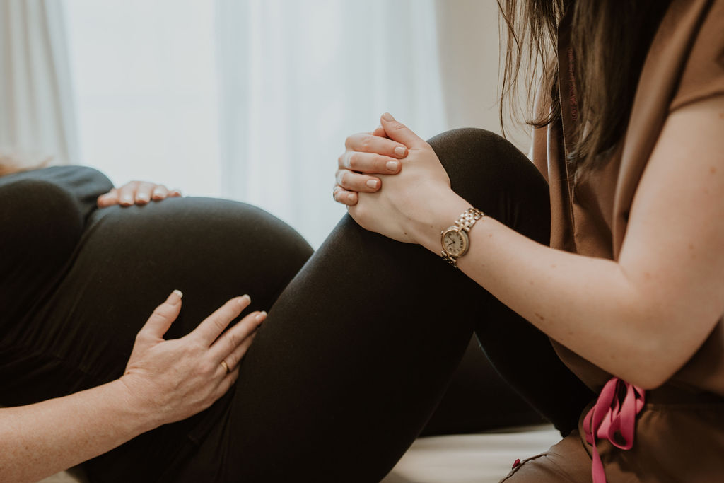 Osteopathy for pregnancy by Hannah Hilton