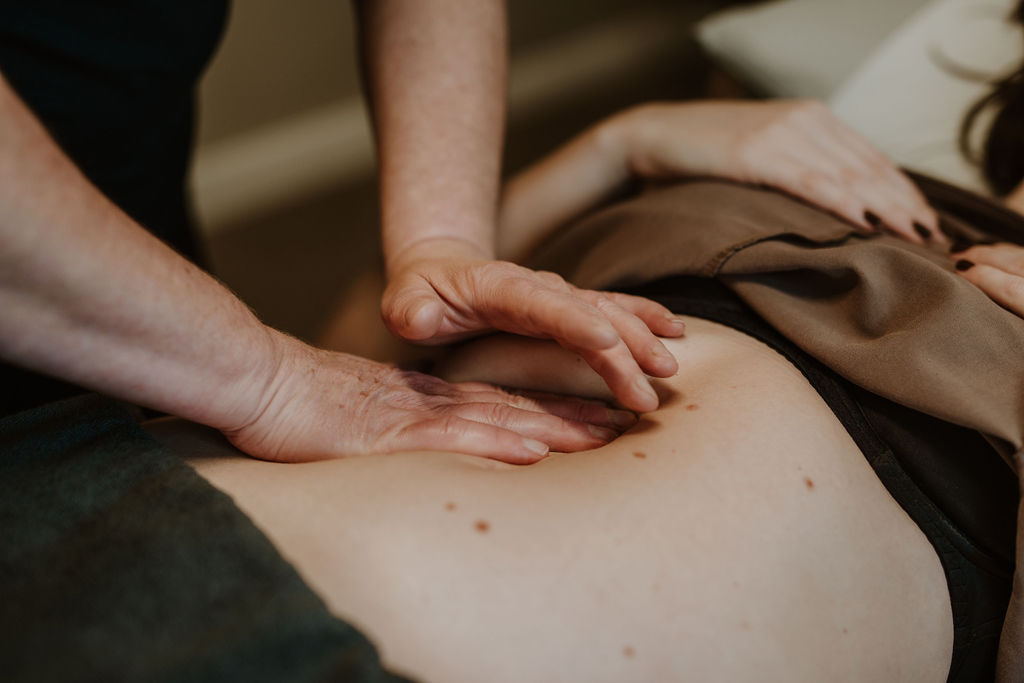 Osteopath Catherine Wasik treating an abdomen